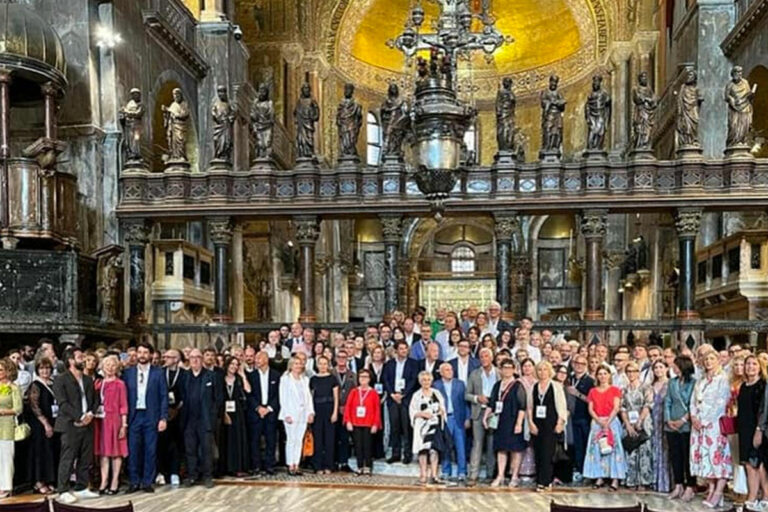 250-imprenditori-messa-san-marco-patriarca-moraglia