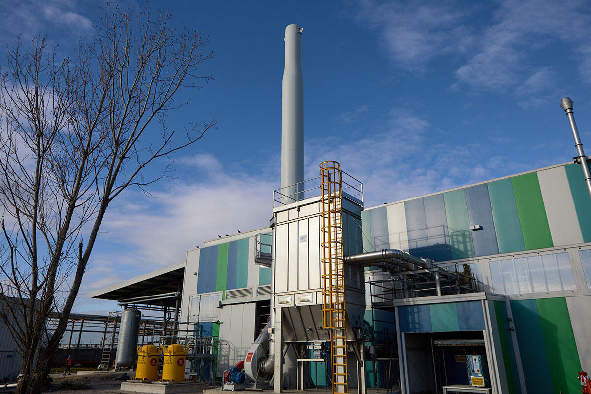 eni-versalis-riciclo-meccanico-plastica