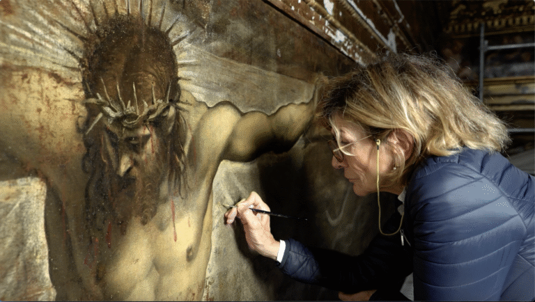 Crocifissione restauro