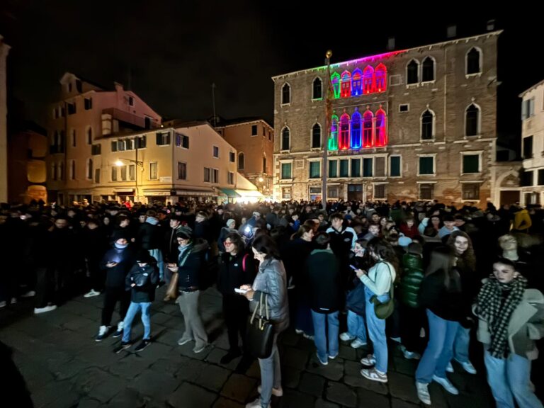 WhatsApp Image 2025-11-27 at 09.28