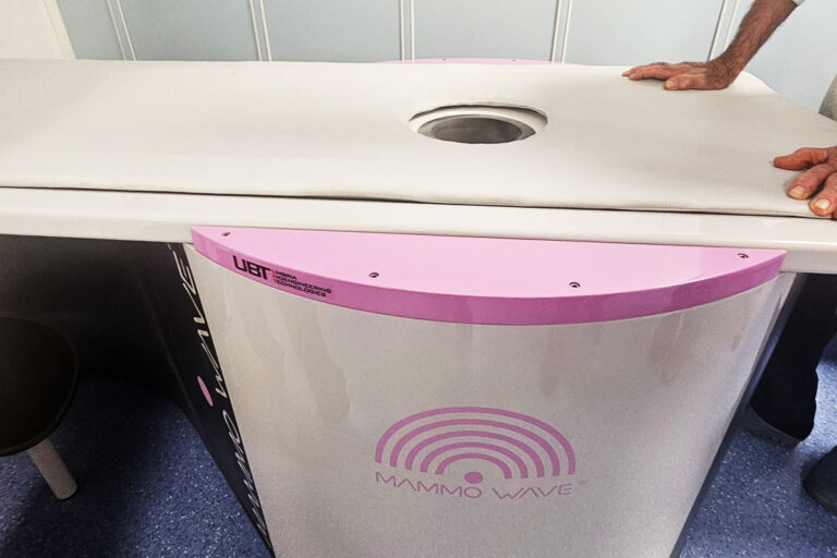 mammowave-macchinario-test-screening-tumore-seno